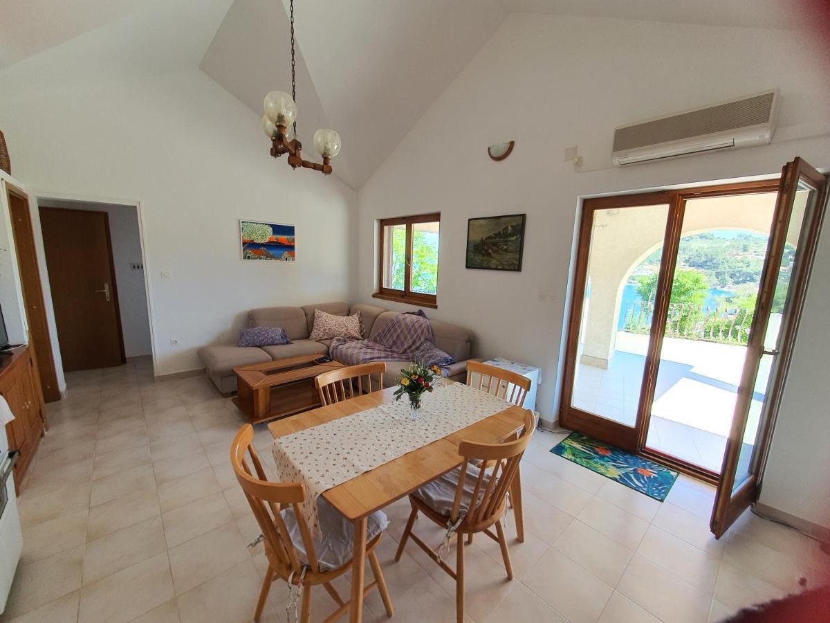 Mendula Apartment Rogač Buitenkant foto