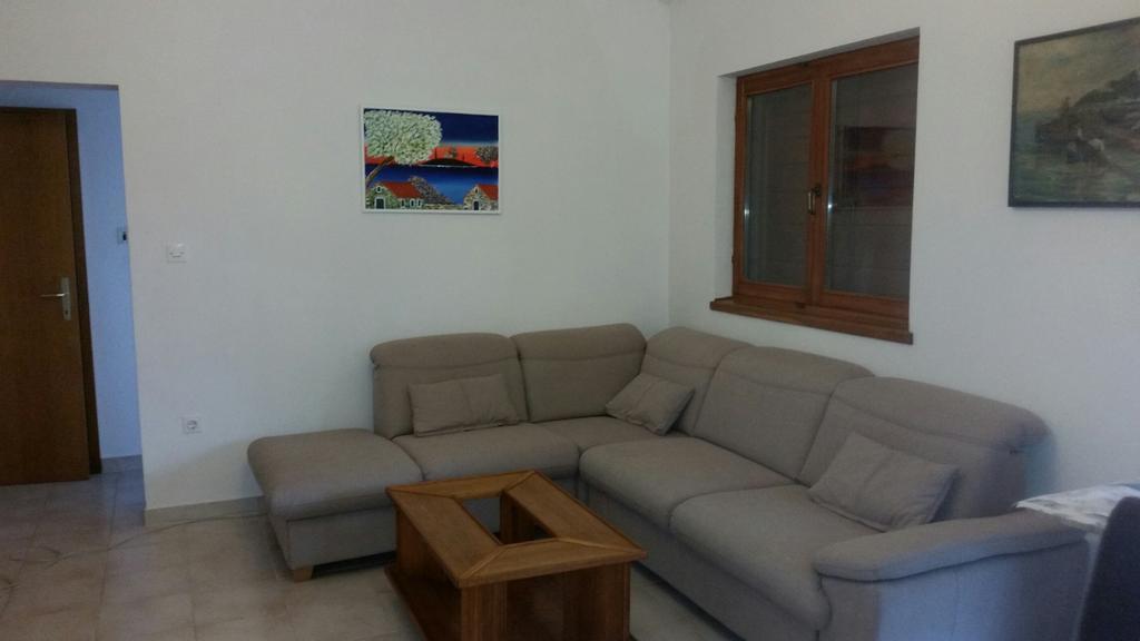 Mendula Apartment Rogač Buitenkant foto