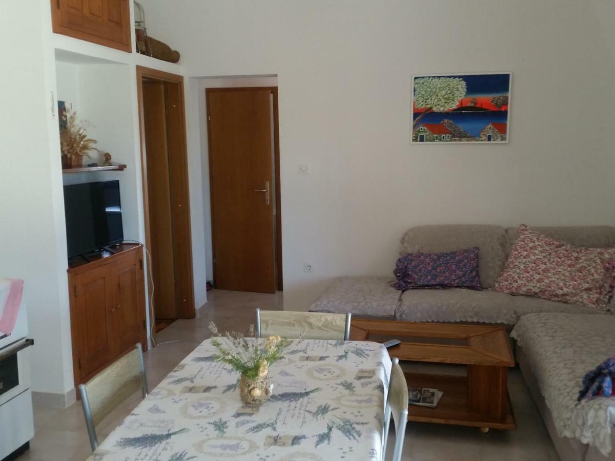 Mendula Apartment Rogač Buitenkant foto